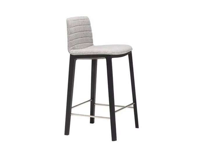 【アンドリュー ワールド/Andreu World / GOODS】のFlex Chair Counter Stool 45 Fully Upholstered Shell / フレックス チェア BQ1337 カウンタースツール 45 木脚(フルパッド) インテリア・キッズ・メンズ・レディースファッション・服の通販 founy(ファニー) https://founy.com/ イタリア Italy クッション Cushion シンプル Simple ビーチ Beach フィット Fit モチーフ Motif ワーク Work 送料無料 Free Shipping ホーム・キャンプ・アウトドア・お取り寄せ Home,Garden,Outdoor,Camping Gear 家具・インテリア Furniture チェア・椅子 Chair スツール Stool ホーム・キャンプ・アウトドア・お取り寄せ Home,Garden,Outdoor,Camping Gear 家具・インテリア Furniture チェア・椅子 Chair カウンターチェア・ハイスツール Counter Chair/High Stool |ID: prp329100003120920 ipo3291000000030199874