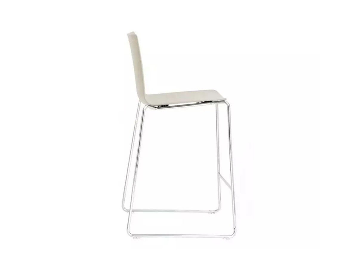 【アンドリュー ワールド/Andreu World / GOODS】のFlex Chair Stackable Counter Stool 52 Thermo-polymer Shell / フレックス チェア BQ1313 スタッカブルカウンタースツール 52 スレッジベース(サーモポリマーシェル) 人気、トレンドファッション・服の通販 founy(ファニー) 　イタリア　Italy　シンプル　Simple, Minimal　フィット　Fit, Slim Fit　モチーフ　Motif, Design Theme　ワーク　Workwear, Utility Style　送料無料　Free Shipping　ホーム・キャンプ・アウトドア・お取り寄せ　Home Living / Home & Lifestyle / Camping Gear / Outdoor Camping　家具・インテリア　Home Furniture & Interior. Stylish & Functional Living Spaces　チェア・椅子　Seating & Chairs　スツール・バースツール　Stools & Bar Stools　ホーム・キャンプ・アウトドア・お取り寄せ　Home Living / Home & Lifestyle / Camping Gear / Outdoor Camping　家具・インテリア　Home Furniture & Interior. Stylish & Functional Living Spaces　チェア・椅子　Seating & Chairs　カウンターチェア・ハイチェア　Bar Stools / High Stools　other-5|ID: prp329100003120939 ipo3291000000031495269
