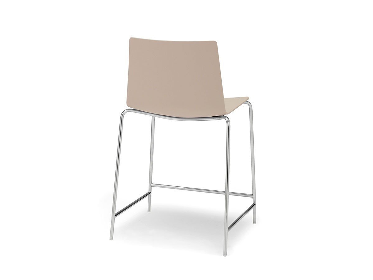【アンドリュー ワールド/Andreu World / GOODS】のFlex Chair Counter Stool 52 Thermo-polymer Shell / フレックス チェア BQ1309 カウンタースツール 52 スチール脚(サーモポリマーシェル) 人気、トレンドファッション・服の通販 founy(ファニー) 　イタリア　Italy　シンプル　Simple, Minimal　スリム　Slim, Slim Fit　フィット　Fit, Slim Fit　モチーフ　Motif, Design Theme　ワーク　Workwear, Utility Style　送料無料　Free Shipping　ホーム・キャンプ・アウトドア・お取り寄せ　Home Living / Home & Lifestyle / Camping Gear / Outdoor Camping　家具・インテリア　Home Furniture & Interior. Stylish & Functional Living Spaces　チェア・椅子　Seating & Chairs　スツール・バースツール　Stools & Bar Stools　ホーム・キャンプ・アウトドア・お取り寄せ　Home Living / Home & Lifestyle / Camping Gear / Outdoor Camping　家具・インテリア　Home Furniture & Interior. Stylish & Functional Living Spaces　チェア・椅子　Seating & Chairs　カウンターチェア・ハイチェア　Bar Stools / High Stools　other-4|ID: prp329100003120944 ipo3291000000031495283