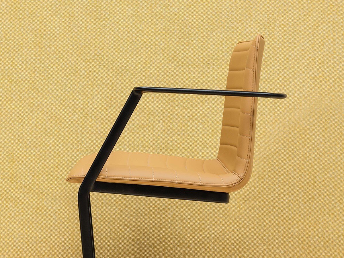 【アンドリュー ワールド/Andreu World / GOODS】のFlex Chair Armchair Thermo-polymer Shell / フレックス チェア SO1360 アームチェア カンチレバーベース(サーモポリマーシェル) インテリア・キッズ・メンズ・レディースファッション・服の通販 founy(ファニー) 　イタリア　Italy　シンプル　Simple　フィット　Fit　モダン　Modern　モチーフ　Motif　ワーク　Work　送料無料　Free Shipping　ホーム・キャンプ・アウトドア・お取り寄せ　Home,Garden,Outdoor,Camping Gear　家具・インテリア　Furniture　チェア・椅子　Chair　ダイニングチェア　Dining Chair　ホーム・キャンプ・アウトドア・お取り寄せ　Home,Garden,Outdoor,Camping Gear　家具・インテリア　Furniture　チェア・椅子　Chair　アームチェア　Armchair　参考イメージ|ID: prp329100003120960 ipo3291000000030200819