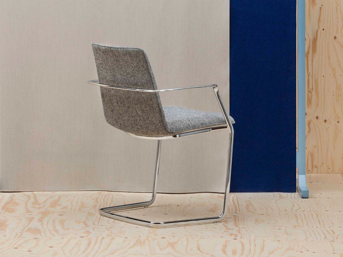 【アンドリュー ワールド/Andreu World / GOODS】のFlex Chair Armchair Fully Upholstered Shell / フレックス チェア SO1360 アームチェア カンチレバーベース(フルパッド) 人気、トレンドファッション・服の通販 founy(ファニー) 　イタリア　Italy　クッション　Cushion　シンプル　Simple　フィット　Fit　モダン　Modern　モチーフ　Motif　ワーク　Work　送料無料　Free Shipping　ホーム・キャンプ・アウトドア・お取り寄せ　Home,Garden,Outdoor,Camping Gear　家具・インテリア　Furniture　チェア・椅子　Chair　ダイニングチェア　Dining Chair　ホーム・キャンプ・アウトドア・お取り寄せ　Home,Garden,Outdoor,Camping Gear　家具・インテリア　Furniture　チェア・椅子　Chair　アームチェア　Armchair　other-4|ID: prp329100003120962 ipo3291000000031495329