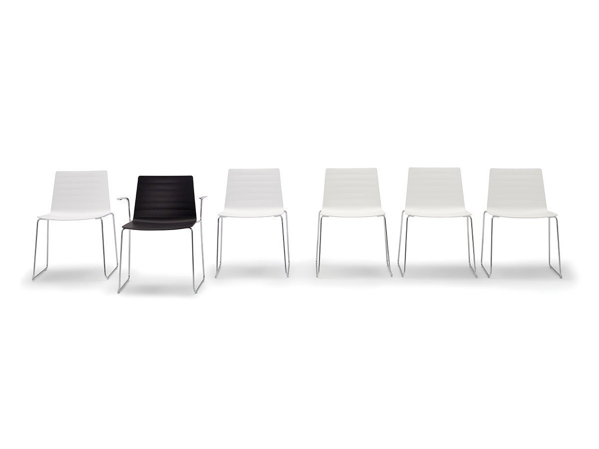 【アンドリュー ワールド/Andreu World / GOODS】のFlex Chair Stackable Chair Thermo-polymer Shell / フレックス チェア SI1300 スタッカブルチェア スレッジベース(サーモポリマーシェル) 人気、トレンドファッション・服の通販 founy(ファニー) 　イタリア　Italy　シンプル　Simple　スリム　Slim　フィット　Fit　モチーフ　Motif　ワーク　Work　送料無料　Free Shipping　ホーム・キャンプ・アウトドア・お取り寄せ　Home,Garden,Outdoor,Camping Gear　家具・インテリア　Furniture　チェア・椅子　Chair　ダイニングチェア　Dining Chair　ホーム・キャンプ・アウトドア・お取り寄せ　Home,Garden,Outdoor,Camping Gear　家具・インテリア　Furniture　チェア・椅子　Chair　オフィスチェア・デスクチェア　Office Chair/Desk Chair　other-3|ID: prp329100003120968 ipo3291000000031495354