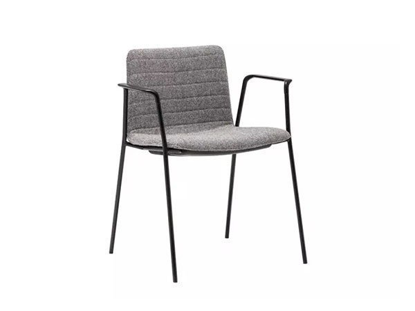 【アンドリュー ワールド/Andreu World / GOODS】のFlex Chair Stackable Armchair Fully Upholstered Shell / フレックス チェア SO1303 スタッカブルアームチェア スチール脚(フルパッド) インテリア・キッズ・メンズ・レディースファッション・服の通販 founy(ファニー) https://founy.com/ イタリア Italy クッション Cushion シンプル Simple スリム Slim フィット Fit モチーフ Motif ワーク Work 送料無料 Free Shipping ホーム・キャンプ・アウトドア・お取り寄せ Home,Garden,Outdoor,Camping Gear 家具・インテリア Furniture チェア・椅子 Chair ダイニングチェア Dining Chair ホーム・キャンプ・アウトドア・お取り寄せ Home,Garden,Outdoor,Camping Gear 家具・インテリア Furniture チェア・椅子 Chair アームチェア Armchair |ID: prp329100003120971 ipo3291000000030201250