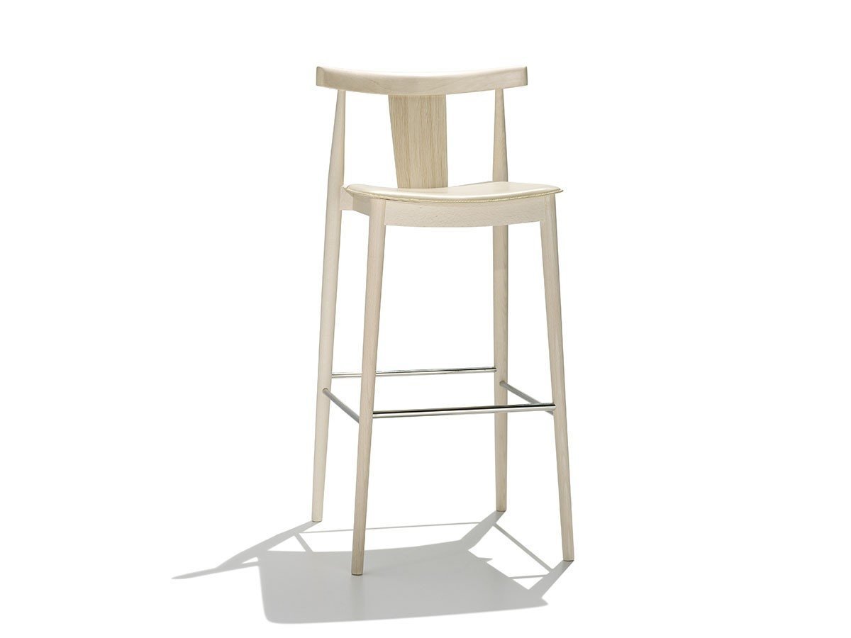 【アンドリュー ワールド/Andreu World / GOODS】のSmile Barstool with Upholstered Seat / スマイル BQ0338 バースツール ボードウッドバック 張座 人気、トレンドファッション・服の通販 founy(ファニー) 　クッション　Cushion　シンプル　Simple　フィット　Fit　送料無料　Free Shipping　ホーム・キャンプ・アウトドア・お取り寄せ　Home,Garden,Outdoor,Camping Gear　家具・インテリア　Furniture　チェア・椅子　Chair　スツール　Stool　ホーム・キャンプ・アウトドア・お取り寄せ　Home,Garden,Outdoor,Camping Gear　家具・インテリア　Furniture　チェア・椅子　Chair　カウンターチェア・ハイスツール　Counter Chair/High Stool　 other-1|ID: prp329100003120979 ipo3291000000030201526