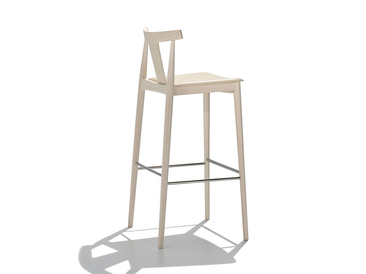 【アンドリュー ワールド/Andreu World / GOODS】のSmile Barstool with Upholstered Seat / スマイル BQ0338 バースツール ボードウッドバック 張座 人気、トレンドファッション・服の通販 founy(ファニー) 　クッション　Cushion　シンプル　Simple　フィット　Fit　送料無料　Free Shipping　ホーム・キャンプ・アウトドア・お取り寄せ　Home,Garden,Outdoor,Camping Gear　家具・インテリア　Furniture　チェア・椅子　Chair　スツール　Stool　ホーム・キャンプ・アウトドア・お取り寄せ　Home,Garden,Outdoor,Camping Gear　家具・インテリア　Furniture　チェア・椅子　Chair　カウンターチェア・ハイスツール　Counter Chair/High Stool　other-3|ID: prp329100003120979 ipo3291000000031495409