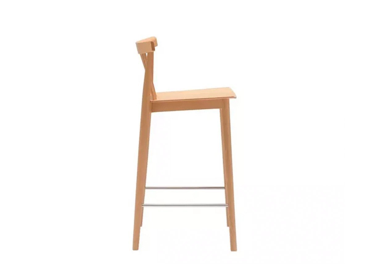 【アンドリュー ワールド/Andreu World / GOODS】のSmile Counter Stool / スマイル BQ0346 カウンタースツール スピンドルバック 人気、トレンドファッション・服の通販 founy(ファニー) 　シンプル　Simple, Minimal　スピンドル　Spindle, Drawcord　フィット　Fit, Slim Fit　送料無料　Free Shipping　ホーム・キャンプ・アウトドア・お取り寄せ　Home Living / Home & Lifestyle / Camping Gear / Outdoor Camping　家具・インテリア　Home Furniture & Interior. Stylish & Functional Living Spaces　チェア・椅子　Seating & Chairs　スツール・バースツール　Stools & Bar Stools　ホーム・キャンプ・アウトドア・お取り寄せ　Home Living / Home & Lifestyle / Camping Gear / Outdoor Camping　家具・インテリア　Home Furniture & Interior. Stylish & Functional Living Spaces　チェア・椅子　Seating & Chairs　カウンターチェア・ハイチェア　Bar Stools / High Stools　other-6|ID: prp329100003120981 ipo3291000000031495422