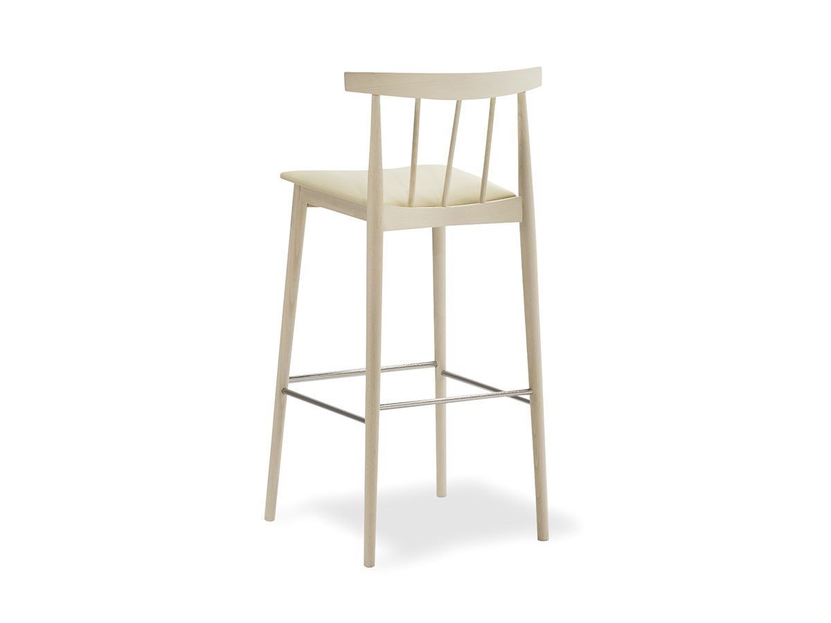 【アンドリュー ワールド/Andreu World / GOODS】のSmile Barstool with Upholstered Seat / スマイル BQ0328 バースツール スピンドルバック 張座 人気、トレンドファッション・服の通販 founy(ファニー) 　クッション　Cushion, Throw Pillow　シンプル　Simple, Minimal　スピンドル　Spindle, Drawcord　ビーチ　Beach, Seaside　フィット　Fit, Slim Fit　送料無料　Free Shipping　ホーム・キャンプ・アウトドア・お取り寄せ　Home Living / Home & Lifestyle / Camping Gear / Outdoor Camping　家具・インテリア　Home Furniture & Interior. Stylish & Functional Living Spaces　チェア・椅子　Seating & Chairs　スツール・バースツール　Stools & Bar Stools　ホーム・キャンプ・アウトドア・お取り寄せ　Home Living / Home & Lifestyle / Camping Gear / Outdoor Camping　家具・インテリア　Home Furniture & Interior. Stylish & Functional Living Spaces　チェア・椅子　Seating & Chairs　カウンターチェア・ハイチェア　Bar Stools / High Stools　other-4|ID: prp329100003120982 ipo3291000000031495425