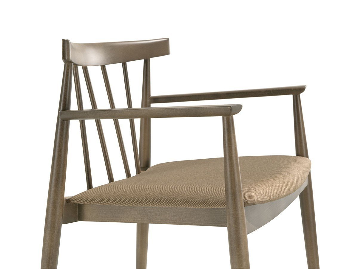 【アンドリュー ワールド/Andreu World / GOODS】のSmile Armchair / スマイル SO0333 アームチェア スピンドルバック 人気、トレンドファッション・服の通販 founy(ファニー) 　シンプル　Simple, Minimal　スピンドル　Spindle, Drawcord　フィット　Fit, Slim Fit　送料無料　Free Shipping　ホーム・キャンプ・アウトドア・お取り寄せ　Home Living / Home & Lifestyle / Camping Gear / Outdoor Camping　家具・インテリア　Home Furniture & Interior. Stylish & Functional Living Spaces　チェア・椅子　Seating & Chairs　ダイニングチェア・木製チェア　Dining Chairs　ホーム・キャンプ・アウトドア・お取り寄せ　Home Living / Home & Lifestyle / Camping Gear / Outdoor Camping　家具・インテリア　Home Furniture & Interior. Stylish & Functional Living Spaces　チェア・椅子　Seating & Chairs　アームチェア・アクセントチェア　Armchairs & Accent Chairs　other-6|ID: prp329100003120987 ipo3291000000031495452