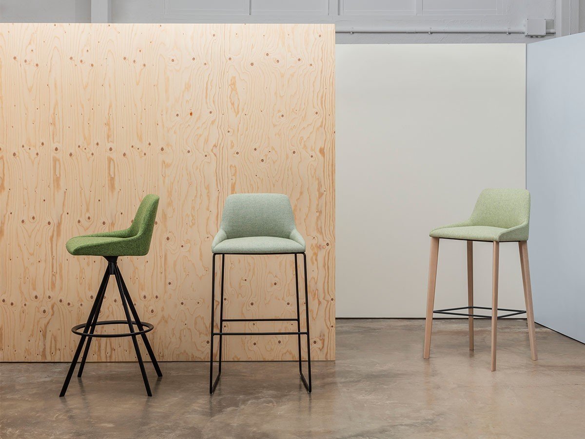 【アンドリュー ワールド/Andreu World / GOODS】のAlya Counter Stool / アリヤ BQ1595 カウンタースツール 木脚 インテリア・キッズ・メンズ・レディースファッション・服の通販 founy(ファニー) 　シンプル　Simple　ビーチ　Beach　フォルム　Form　リラックス　Relax　送料無料　Free Shipping　ホーム・キャンプ・アウトドア・お取り寄せ　Home,Garden,Outdoor,Camping Gear　家具・インテリア　Furniture　チェア・椅子　Chair　スツール　Stool　ホーム・キャンプ・アウトドア・お取り寄せ　Home,Garden,Outdoor,Camping Gear　家具・インテリア　Furniture　チェア・椅子　Chair　カウンターチェア・ハイスツール　Counter Chair/High Stool　参考イメージ|ID: prp329100003120999 ipo3291000000030202177