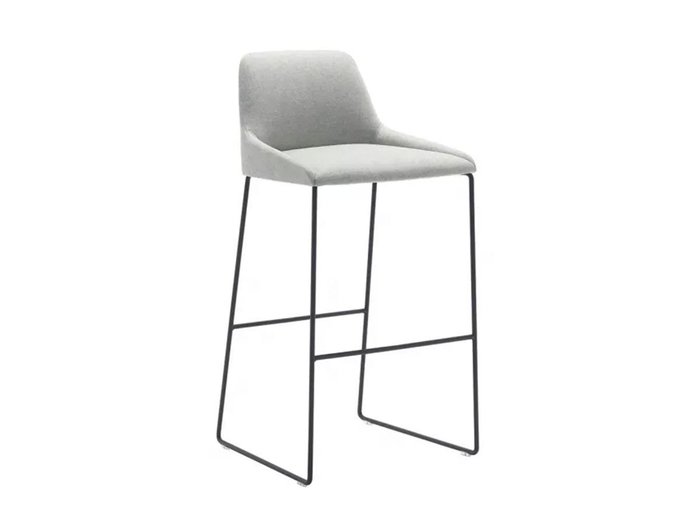 【アンドリュー ワールド/Andreu World / GOODS】のAlya Barstool / アリヤ BQ1592 バースツール スレッジベース インテリア・キッズ・メンズ・レディースファッション・服の通販 founy(ファニー) https://founy.com/ 送料無料 Free Shipping フォルム Form リラックス Relax ホーム・キャンプ・アウトドア・お取り寄せ Home,Garden,Outdoor,Camping Gear 家具・インテリア Furniture チェア・椅子 Chair スツール Stool ホーム・キャンプ・アウトドア・お取り寄せ Home,Garden,Outdoor,Camping Gear 家具・インテリア Furniture チェア・椅子 Chair カウンターチェア・ハイスツール Counter Chair/High Stool |ID: prp329100003121002 ipo3291000000030202254