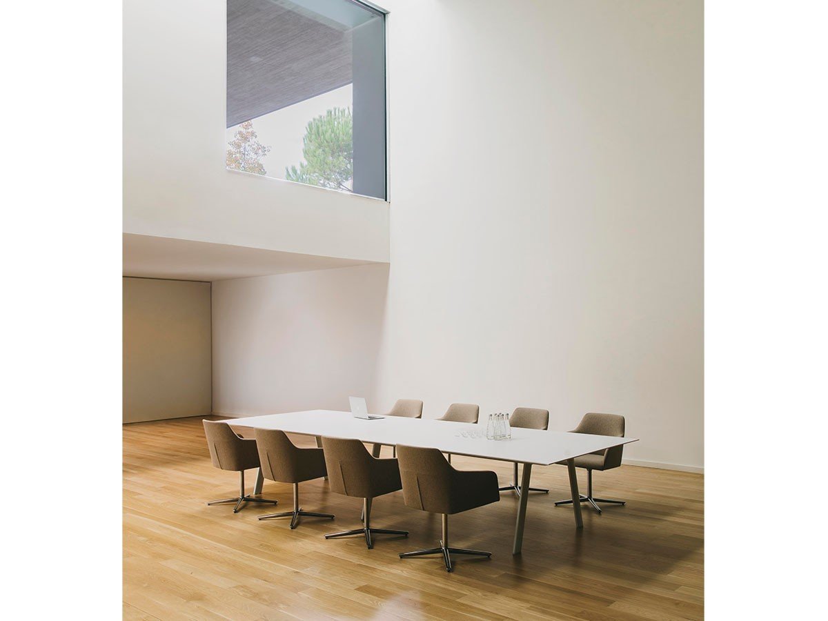 【アンドリュー ワールド/Andreu World / GOODS】のAlya Armchair / アリヤ SO1532 アームチェア 回転式スターベース 人気、トレンドファッション・服の通販 founy(ファニー) 　送料無料　Free Shipping　エレガント 上品　Elegant　フォルム　Form　リラックス　Relax　ホーム・キャンプ・アウトドア・お取り寄せ　Home,Garden,Outdoor,Camping Gear　家具・インテリア　Furniture　チェア・椅子　Chair　ダイニングチェア　Dining Chair　ホーム・キャンプ・アウトドア・お取り寄せ　Home,Garden,Outdoor,Camping Gear　家具・インテリア　Furniture　チェア・椅子　Chair　アームチェア　Armchair　ホーム・キャンプ・アウトドア・お取り寄せ　Home,Garden,Outdoor,Camping Gear　家具・インテリア　Furniture　チェア・椅子　Chair　オフィスチェア・デスクチェア　Office Chair/Desk Chair　other-4|ID: prp329100003121018 ipo3291000000031495594