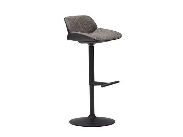 【アンドリュー ワールド/Andreu World / GOODS】のNuez Barstool Upholstered Shell Pad / ヌエス BQ2745 バースツール コラムベース(シェルパッド) インテリア・キッズ・メンズ・レディースファッション・服の通販 founy(ファニー) https://founy.com/ キルティング Quilting クッション Cushion シンプル Simple 送料無料 Free Shipping ホーム・キャンプ・アウトドア・お取り寄せ Home,Garden,Outdoor,Camping Gear 家具・インテリア Furniture チェア・椅子 Chair スツール Stool ホーム・キャンプ・アウトドア・お取り寄せ Home,Garden,Outdoor,Camping Gear 家具・インテリア Furniture チェア・椅子 Chair カウンターチェア・ハイスツール Counter Chair/High Stool |ID: prp329100003121065 ipo3291000000030203787