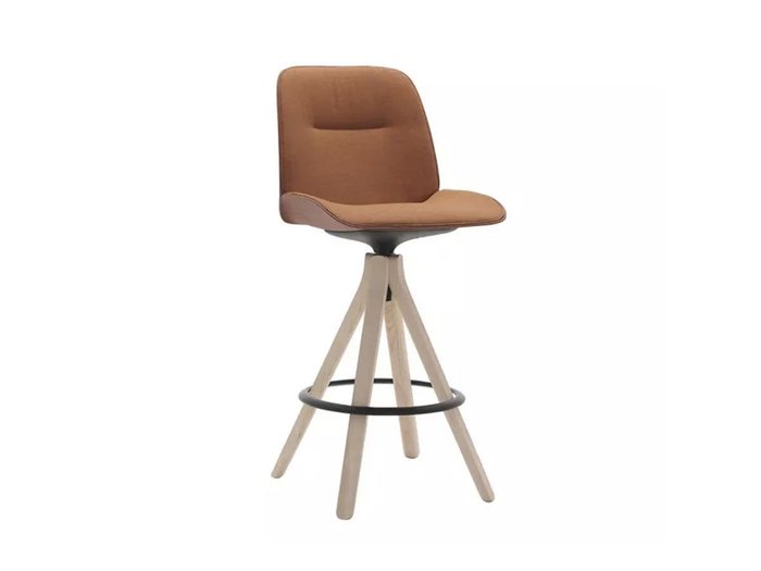 【アンドリュー ワールド/Andreu World / GOODS】のNuez Counter Stool Upholstered Shell Pad / ヌエス BQ2765 カウンタースツール 回転式木脚(シェルパッド) インテリア・キッズ・メンズ・レディースファッション・服の通販 founy(ファニー) https://founy.com/ キルティング Quilting クッション Cushion 送料無料 Free Shipping ホーム・キャンプ・アウトドア・お取り寄せ Home,Garden,Outdoor,Camping Gear 家具・インテリア Furniture チェア・椅子 Chair スツール Stool ホーム・キャンプ・アウトドア・お取り寄せ Home,Garden,Outdoor,Camping Gear 家具・インテリア Furniture チェア・椅子 Chair カウンターチェア・ハイスツール Counter Chair/High Stool |ID: prp329100003121070 ipo3291000000030203918