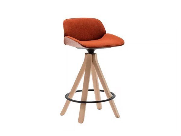 【アンドリュー ワールド/Andreu World / GOODS】のNuez Counter Stool Upholstered Shell Pad / ヌエス BQ2780 カウンタースツール 回転式木脚(シェルパッド) インテリア・キッズ・メンズ・レディースファッション・服の通販 founy(ファニー) https://founy.com/ キルティング Quilting クッション Cushion 送料無料 Free Shipping ホーム・キャンプ・アウトドア・お取り寄せ Home,Garden,Outdoor,Camping Gear 家具・インテリア Furniture チェア・椅子 Chair スツール Stool ホーム・キャンプ・アウトドア・お取り寄せ Home,Garden,Outdoor,Camping Gear 家具・インテリア Furniture チェア・椅子 Chair カウンターチェア・ハイスツール Counter Chair/High Stool |ID: prp329100003121076 ipo3291000000021148029