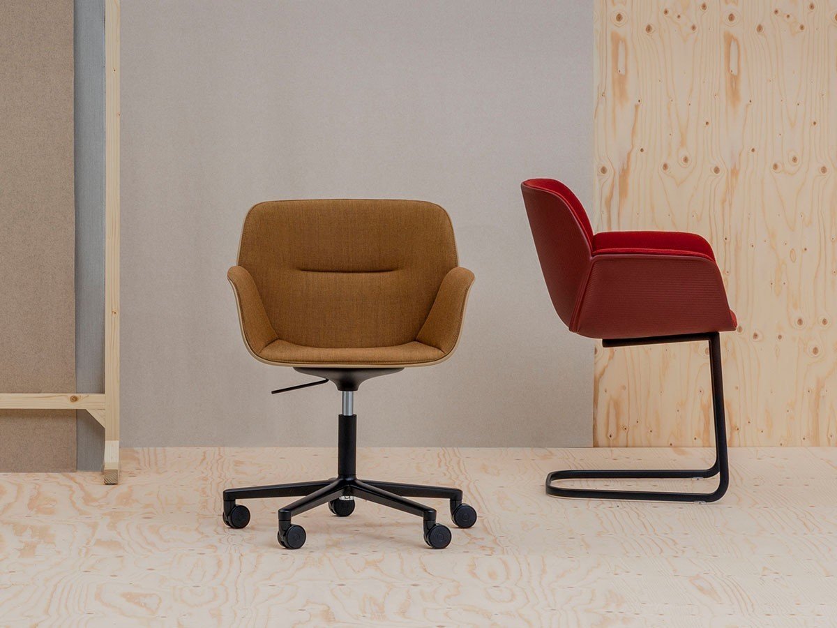 【アンドリュー ワールド/Andreu World / GOODS】のNuez Armchair Upholstered Seat Pad / ヌエス SO2773 アームチェア キャスターベース(シートパッド) インテリア・キッズ・メンズ・レディースファッション・服の通販 founy(ファニー) 　キルティング　Quilting　クッション　Cushion　デスク　Desk　ワーク　Work　送料無料　Free Shipping　ホーム・キャンプ・アウトドア・お取り寄せ　Home,Garden,Outdoor,Camping Gear　家具・インテリア　Furniture　チェア・椅子　Chair　アームチェア　Armchair　ホーム・キャンプ・アウトドア・お取り寄せ　Home,Garden,Outdoor,Camping Gear　家具・インテリア　Furniture　チェア・椅子　Chair　オフィスチェア・デスクチェア　Office Chair/Desk Chair　参考イメージ|ID: prp329100003121090 ipo3291000000025318529