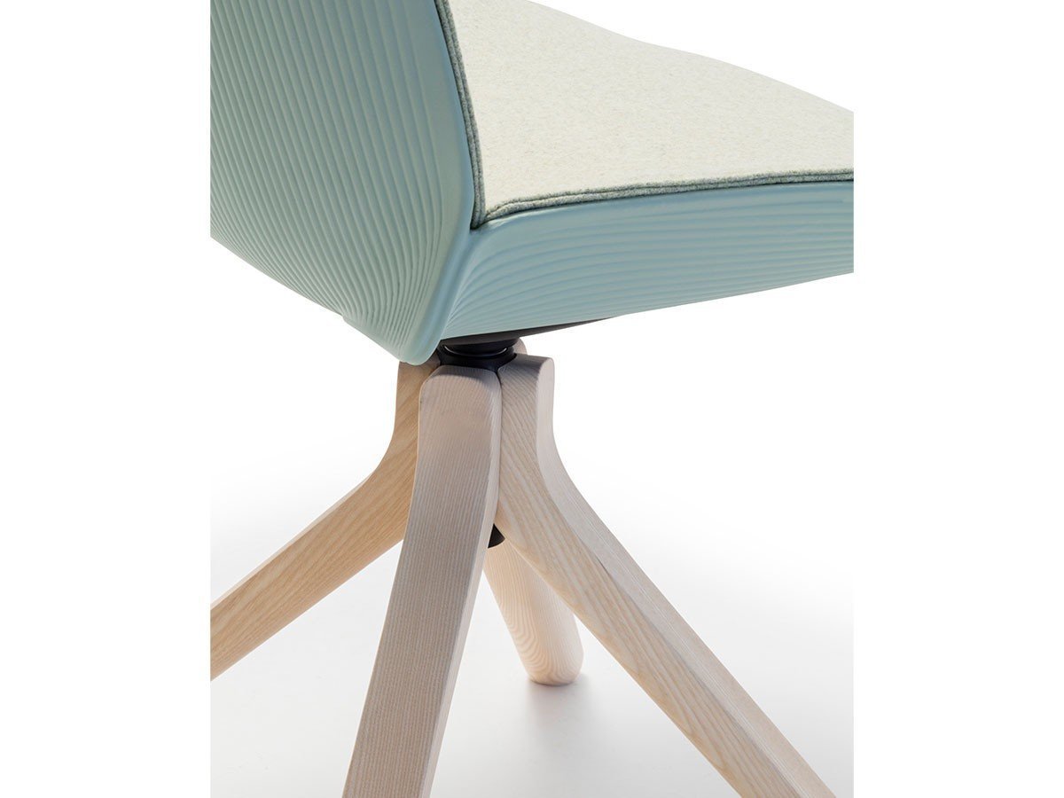 【アンドリュー ワールド/Andreu World / GOODS】のNuez Armchair Upholstered Shell Pad / ヌエス SO2774 アームチェア 回転式木脚(シェルパッド) インテリア・キッズ・メンズ・レディースファッション・服の通販 founy(ファニー) 　キルティング　Quilted, Quilting　クッション　Cushion, Throw Pillow　送料無料　Free Shipping　ホーム・キャンプ・アウトドア・お取り寄せ　Home Living / Home & Lifestyle / Camping Gear / Outdoor Camping　家具・インテリア　Home Furniture & Interior. Stylish & Functional Living Spaces　チェア・椅子　Seating & Chairs　アームチェア・アクセントチェア　Armchairs & Accent Chairs　ホーム・キャンプ・アウトドア・お取り寄せ　Home Living / Home & Lifestyle / Camping Gear / Outdoor Camping　家具・インテリア　Home Furniture & Interior. Stylish & Functional Living Spaces　チェア・椅子　Seating & Chairs　オフィスチェア・在宅ワーク用チェア　Office & Desk Chairs　参考イメージ|ID: prp329100003121091 ipo3291000000033985842