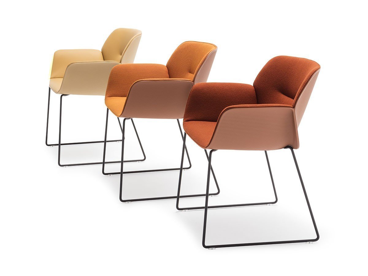 【アンドリュー ワールド/Andreu World / GOODS】のNuez Armchair Thermo-polymer shell / ヌエス SO2783 アームチェア スレッジベース(サーモポリマーシェル) インテリア・キッズ・メンズ・レディースファッション・服の通販 founy(ファニー) 　キルティング　Quilting　シンプル　Simple　スリム　Slim　送料無料　Free Shipping　ホーム・キャンプ・アウトドア・お取り寄せ　Home,Garden,Outdoor,Camping Gear　家具・インテリア　Furniture　チェア・椅子　Chair　ダイニングチェア　Dining Chair　ホーム・キャンプ・アウトドア・お取り寄せ　Home,Garden,Outdoor,Camping Gear　家具・インテリア　Furniture　チェア・椅子　Chair　アームチェア　Armchair　参考イメージ|ID: prp329100003121094 ipo3291000000030204779