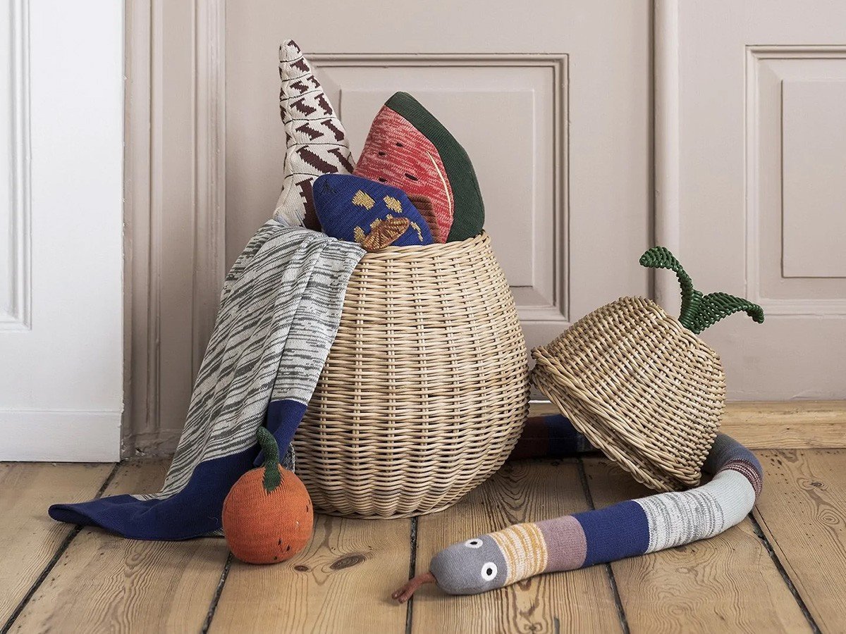 【ファームリビング/ferm LIVING / GOODS】のPear Braided Storage / ペア ブレイデッドストレージ L 人気、トレンドファッション・服の通販 founy(ファニー) 　送料無料　Free Shipping　ハンド　Hand　バスケット　Basket　パジャマ　Pajamas　フォルム　Form　ブランケット　Blanket　ベビー　Baby　ホーム・キャンプ・アウトドア・お取り寄せ　Home,Garden,Outdoor,Camping Gear　家具・インテリア　Home Furniture & Interior. Stylish & Functional Living Spaces　収納家具・キャビネット　Storage Furniture　チェスト　Chest　ホーム・キャンプ・アウトドア・お取り寄せ　Home,Garden,Outdoor,Camping Gear　家具・インテリア　Home Furniture & Interior. Stylish & Functional Living Spaces　キッズ家具　Kids' Furniture　キッズ収納　Kids Storage　other-4|ID: prp329100003129350 ipo3291000000031494534