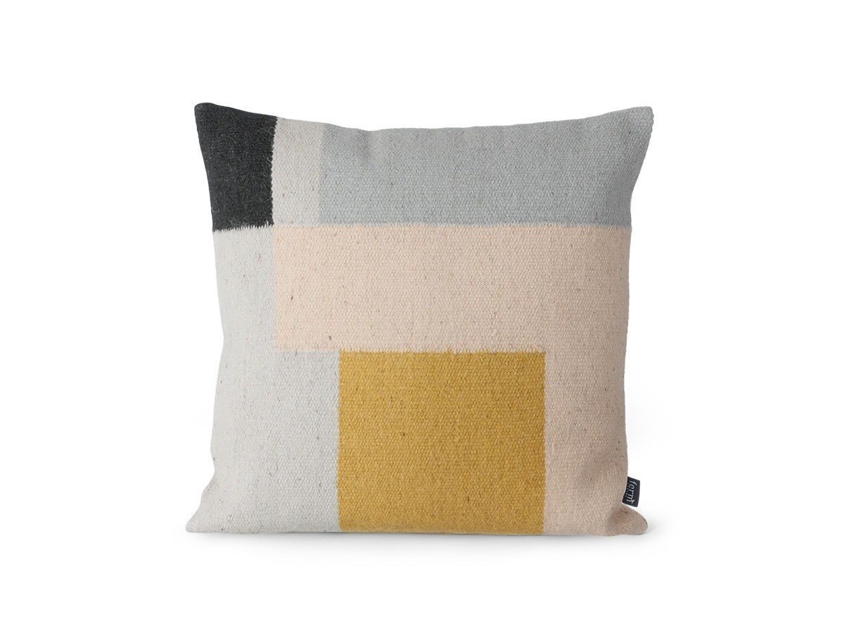 【ファームリビング/ferm LIVING / GOODS】のKelim Cushion / キリム クッション インテリア・キッズ・メンズ・レディースファッション・服の通販 founy(ファニー) 　送料無料　Free Shipping　クッション　Cushion　ハンド　Hand　モダン　Modern　ホーム・キャンプ・アウトドア・お取り寄せ　Home,Garden,Outdoor,Camping Gear　家具・インテリア　Furniture　その他 インテリア雑貨、家具　Furniture, Interior, Others　スクエア|ID: prp329100003129360 ipo3291000000021191069