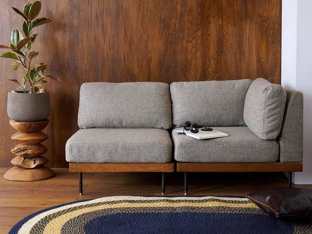 【ジャーナルスタンダード ファニチャー/journal standard Furniture / GOODS】のLILLE CORNER SOFA / リル コーナー ソファ インテリア・キッズ・メンズ・レディースファッション・服の通販 founy(ファニー) ウッド Wooden Design コンパクト Compact, Small Size シンプル Simple, Minimal スリム Slim, Slim Fit テーブル Table, Dining Table ヴィンテージ Vintage Style ホーム・キャンプ・アウトドア・お取り寄せ Home Living / Home & Lifestyle / Camping Gear / Outdoor Camping 家具・インテリア Home Furniture & Interior. Stylish & Functional Living Spaces ソファー Couches & Sofas 組合せ例:1人掛け + コーナーソファ|ID: prp329100003137425 ipo3291000000034556590