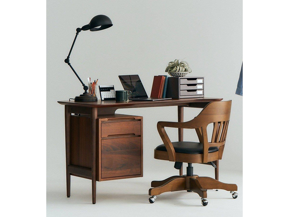 【アクメファニチャー /ACME Furniture / GOODS】のBROOKS DESK / ブルックス デスク 人気、トレンドファッション・服の通販 founy(ファニー) 　シンプル　Simple　デスク　Desk　フィット　Fit　ベーシック　Basic　ワーク　Work　ホーム・キャンプ・アウトドア・お取り寄せ　Home,Garden,Outdoor,Camping Gear　家具・インテリア　Furniture　その他 インテリア雑貨、家具　Furniture, Interior, Others　other-3|ID: prp329100003137436 ipo3291000000031494356