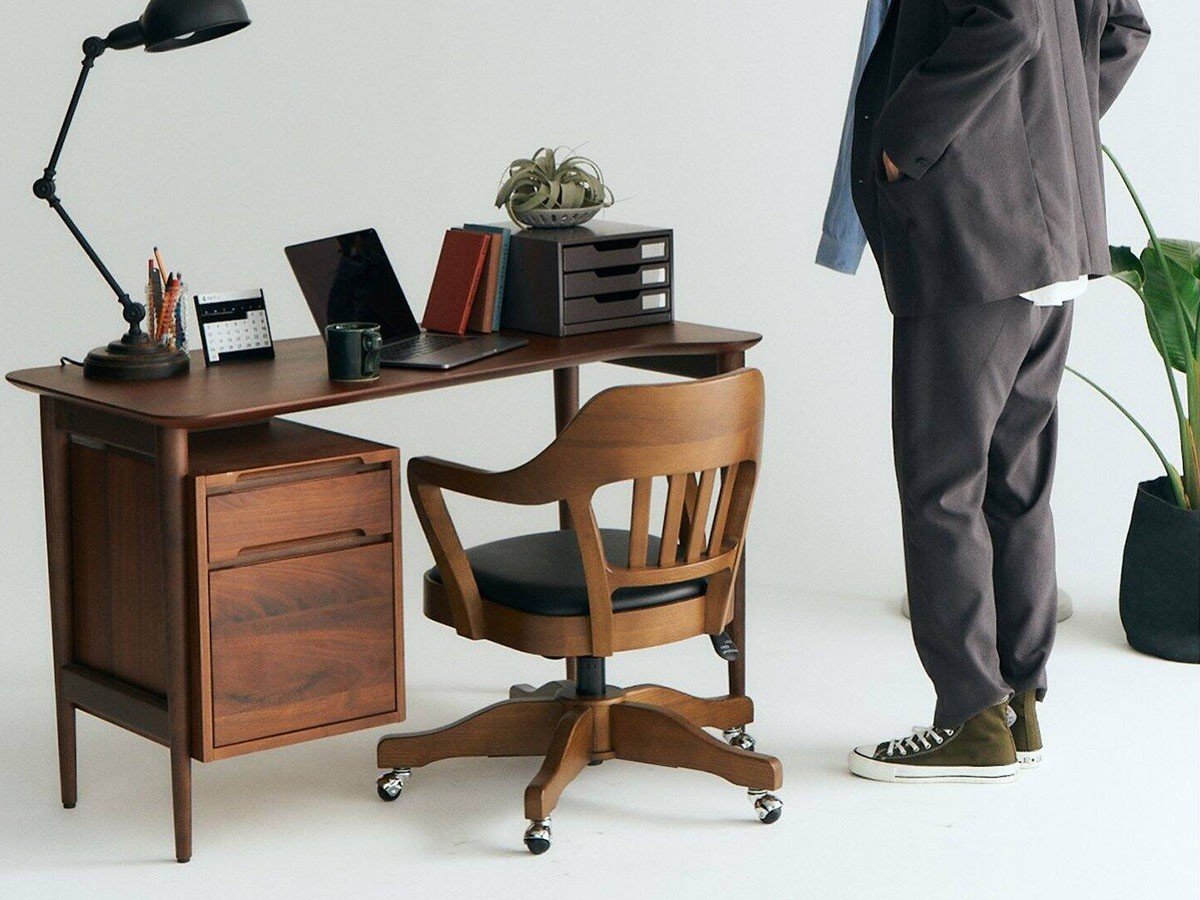 【アクメファニチャー /ACME Furniture / GOODS】のBROOKS DESK / ブルックス デスク 人気、トレンドファッション・服の通販 founy(ファニー) 　シンプル　Simple　デスク　Desk　フィット　Fit　ベーシック　Basic　ワーク　Work　ホーム・キャンプ・アウトドア・お取り寄せ　Home,Garden,Outdoor,Camping Gear　家具・インテリア　Furniture　その他 インテリア雑貨、家具　Furniture, Interior, Others　other-4|ID: prp329100003137436 ipo3291000000031494357