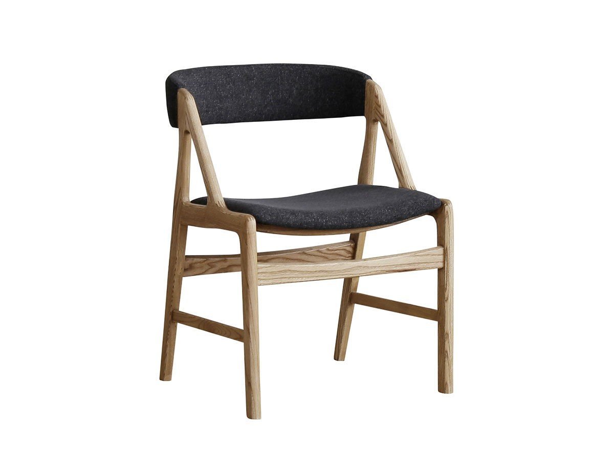 【イージーライフ/Easy Life / GOODS】のAPE CHAIR / エイプ チェア インテリア・キッズ・メンズ・レディースファッション・服の通販 founy(ファニー) 　オイル　Body Oil　シンプル　Simple, Minimal　フィット　Fit, Slim Fit　フレーム　Frame, Outline　ホーム・キャンプ・アウトドア・お取り寄せ　Home Living / Home & Lifestyle / Camping Gear / Outdoor Camping　家具・インテリア　Home Furniture & Interior. Stylish & Functional Living Spaces　チェア・椅子　Seating & Chairs　ダイニングチェア・木製チェア　Dining Chairs　張地:ダークグレー|ID: prp329100003148157 ipo3291000000033640696