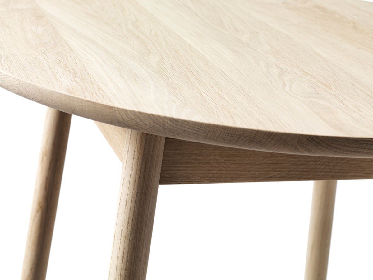 【プラスハレ/Plus Halle / GOODS】のNest Table Oak / ネスト テーブル オーク 直径65 × 高さ61cm 人気、トレンドファッション・服の通販 founy(ファニー) 　テーブル　Table, Dining Table　モダン　Modern, Contemporary　ホーム・キャンプ・アウトドア・お取り寄せ　Home Living / Home & Lifestyle / Camping Gear / Outdoor Camping　家具・インテリア　Home Furniture & Interior. Stylish & Functional Living Spaces　テーブル　Dining, Coffee & Side Tables　ローテーブル・センターテーブル　Coffee & Center Tables　other-4|ID: prp329100003153553 ipo3291000000031493975
