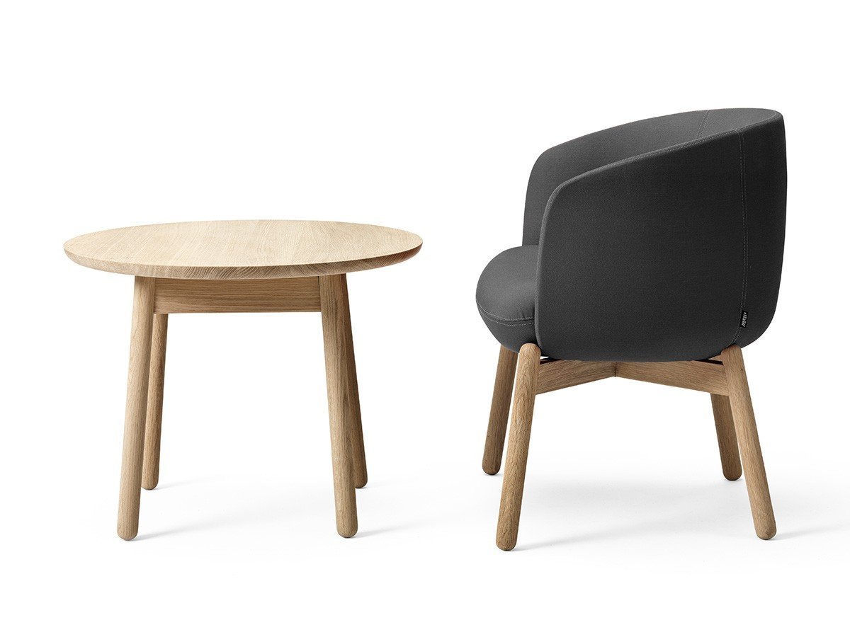 【プラスハレ/Plus Halle / GOODS】のNest Chair Oak / ネスト チェア 木脚 人気、トレンドファッション・服の通販 founy(ファニー) 　シンプル　Simple　テーブル　Table　モダン　Modern　ホーム・キャンプ・アウトドア・お取り寄せ　Home,Garden,Outdoor,Camping Gear　家具・インテリア　Home Furniture & Interior. Stylish & Functional Living Spaces　チェア・椅子　Chair　ラウンジチェア　Lounge Chair　other-4|ID: prp329100003153579 ipo3291000000031490134