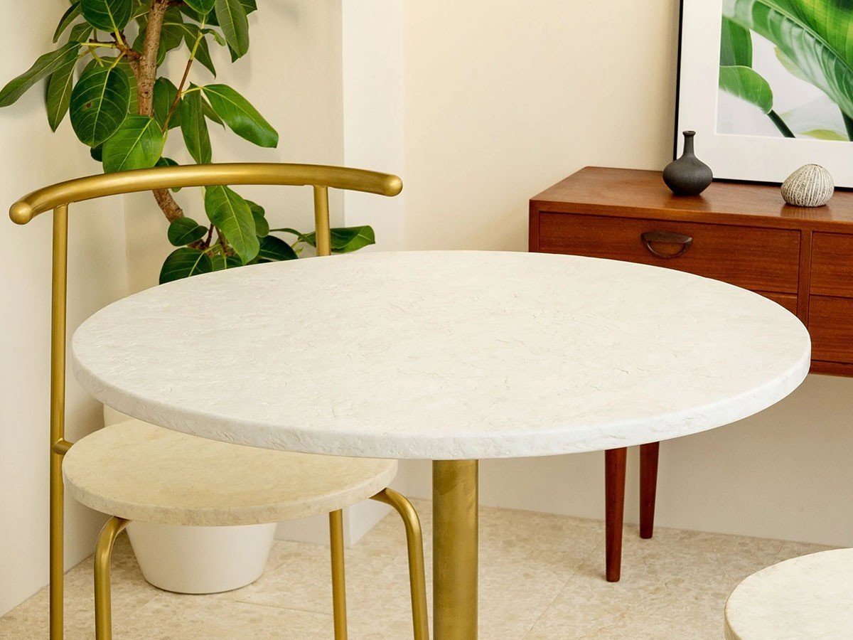 【アージェントアンドゥ/Urgent Undo / GOODS】のKu "air" Table 1.0 / クー “エア” テーブル 1.0 (ホワイトセーターストーン) 人気、トレンドファッション・服の通販 founy(ファニー) 　シンプル　Simple, Minimal　ストーン　Stone, Gem-Like　セーター　Sweater, Knitwear　テーブル　Table, Dining Table　送料無料　Free Shipping　ホーム・キャンプ・アウトドア・お取り寄せ　Home Living / Home & Lifestyle / Camping Gear / Outdoor Camping　家具・インテリア　Home Furniture & Interior. Stylish & Functional Living Spaces　テーブル　Dining, Coffee & Side Tables　カフェテーブル・丸型テーブル　Cafe & Bistro Tables　other-6|ID: prp329100003169519 ipo3291000000031493721
