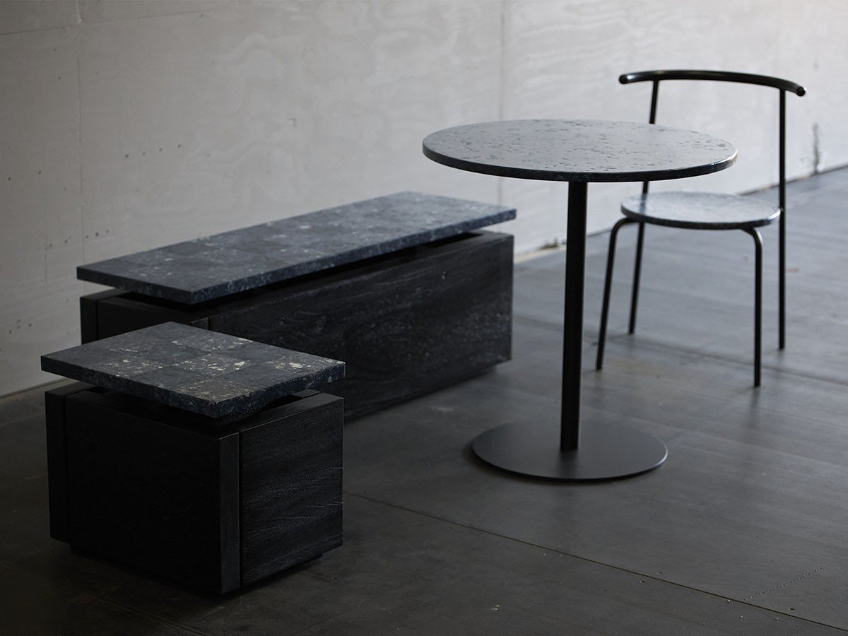 【アージェントアンドゥ/Urgent Undo / GOODS】のJu "gravity" bench 1.0 / ジュウ “グラビティ” ベンチ 1.0 (ダークライトデニムストーン) 人気、トレンドファッション・服の通販 founy(ファニー) 　ストーン　Stone　デニム　Denim　ホーム・キャンプ・アウトドア・お取り寄せ　Home,Garden,Outdoor,Camping Gear　家具・インテリア　Furniture　チェア・椅子　Chair　ベンチ・ダイニングベンチ　Bench/Dining Bench　other-5|ID: prp329100003169525 ipo3291000000031493798