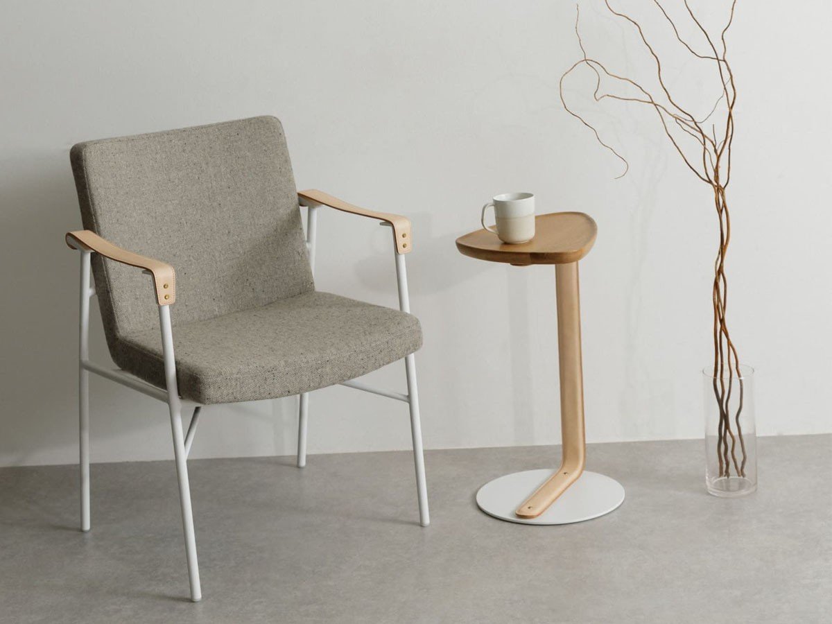 【ドアーズリビングプロダクツ/DOORS LIVING PRODUCTS / GOODS】のDOORS × SYOTYL Luonka TRI SIDE TABLE / ルオンカ トライアングルサイドテーブル 人気、トレンドファッション・服の通販 founy(ファニー) 　シンプル　Simple, Minimal　テーブル　Table, Dining Table　トライアングル　Triangle, Triangular Shape　ホーム・キャンプ・アウトドア・お取り寄せ　Home Living / Home & Lifestyle / Camping Gear / Outdoor Camping　家具・インテリア　Home Furniture & Interior. Stylish & Functional Living Spaces　テーブル　Dining, Coffee & Side Tables　サイドテーブル・ナイトテーブル　Side & End Tables　other-3|ID: prp329100003190729 ipo3291000000031493338