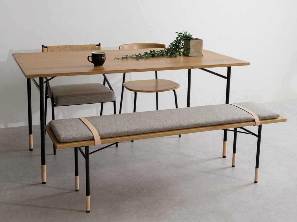 【ドアーズリビングプロダクツ/DOORS LIVING PRODUCTS / GOODS】のDOORS × SYOTYL Luonka BENCH 1450 FAB / ルオンカ ベンチ 幅145cm 人気、トレンドファッション・服の通販 founy(ファニー) 　クッション　Cushion, Throw Pillow　ハンド　Hand, Handmade　ホーム・キャンプ・アウトドア・お取り寄せ　Home Living / Home & Lifestyle / Camping Gear / Outdoor Camping　家具・インテリア　Home Furniture & Interior. Stylish & Functional Living Spaces　チェア・椅子　Seating & Chairs　ダイニングベンチ・玄関ベンチ　Bench & Dining Benches　other-3|ID: prp329100003190733 ipo3291000000031493358