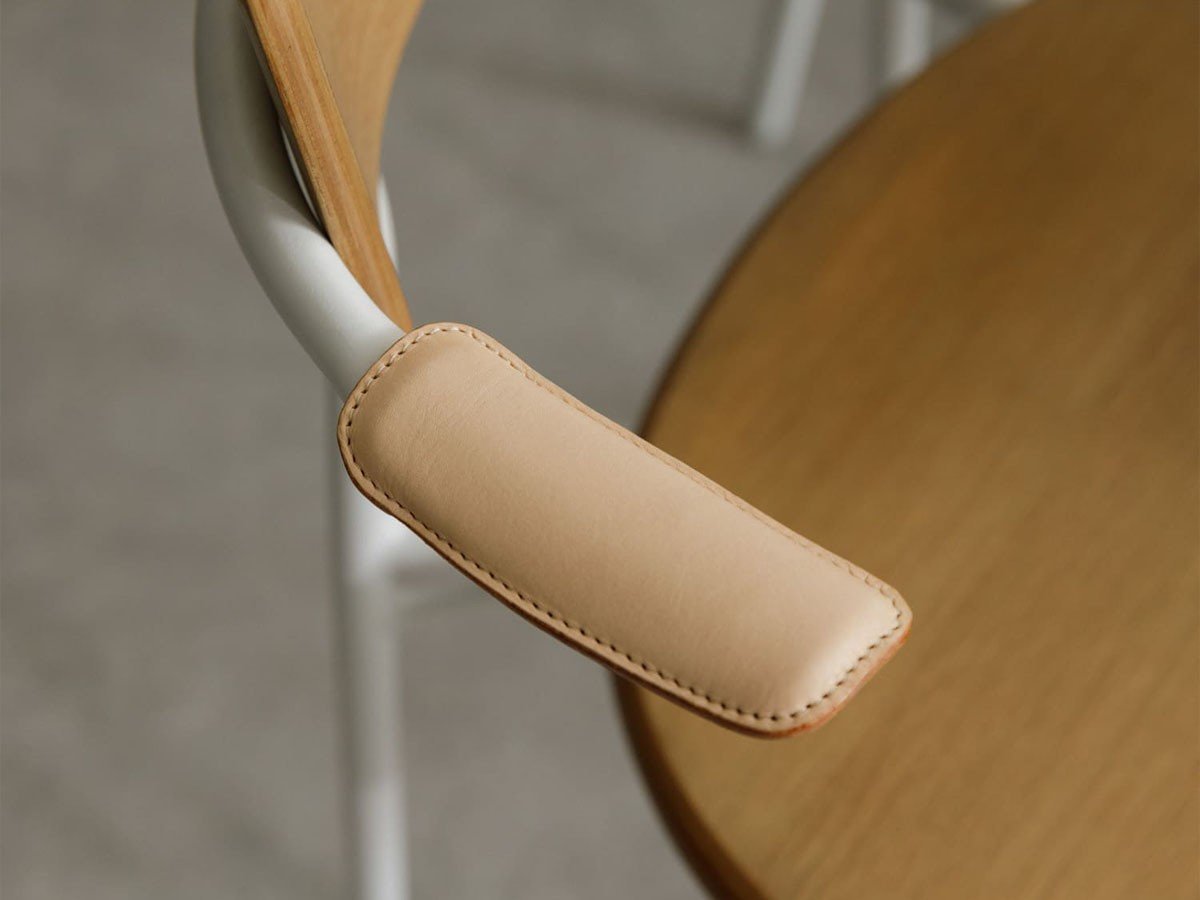 【ドアーズリビングプロダクツ/DOORS LIVING PRODUCTS / GOODS】のDOORS × SYOTYL Luonka PLYWOOD CHAIR / ルオンカ プライウッドチェア 人気、トレンドファッション・服の通販 founy(ファニー) 　コンパクト　Compact, Small Size　シンプル　Simple, Minimal　スリム　Slim, Slim Fit　フィット　Fit, Slim Fit　フレーム　Frame, Outline　ホーム・キャンプ・アウトドア・お取り寄せ　Home Living / Home & Lifestyle / Camping Gear / Outdoor Camping　家具・インテリア　Home Furniture & Interior. Stylish & Functional Living Spaces　チェア・椅子　Seating & Chairs　ダイニングチェア・木製チェア　Dining Chairs　other-4|ID: prp329100003190736 ipo3291000000031493374