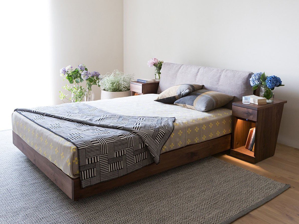 【ヒラシマ/HIRASHIMA / GOODS】のLIBERIA PLUS Night Table / リベリアプラス ナイトテーブル 人気、トレンドファッション・服の通販 founy(ファニー) 　テーブル　Table　フォルム　Form　送料無料　Free Shipping　ホーム・キャンプ・アウトドア・お取り寄せ　Home,Garden,Outdoor,Camping Gear　家具・インテリア　Furniture　その他 インテリア雑貨、家具　Furniture, Interior, Others　other-2|ID: prp329100003217995 ipo3291000000031493015