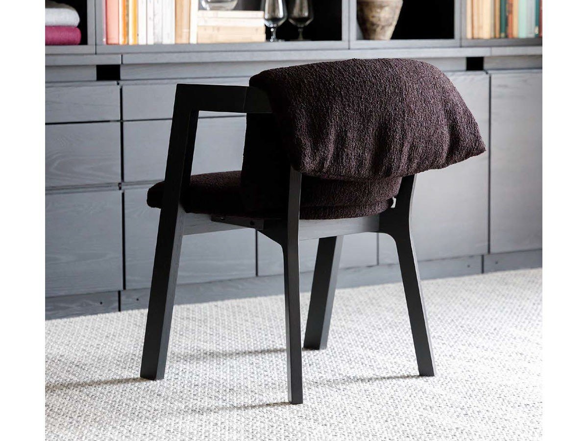 【ヒラシマ/HIRASHIMA / GOODS】のSOLIDO Arm Chair / ソリド アームチェア 人気、トレンドファッション・服の通販 founy(ファニー) 　クッション　Cushion　フレーム　Flame　リラックス　Relax　ルーズ　Loose　ホーム・キャンプ・アウトドア・お取り寄せ　Home,Garden,Outdoor,Camping Gear　家具・インテリア　Furniture　チェア・椅子　Chair　ダイニングチェア　Dining Chair　ホーム・キャンプ・アウトドア・お取り寄せ　Home,Garden,Outdoor,Camping Gear　家具・インテリア　Furniture　チェア・椅子　Chair　アームチェア　Armchair　other-4|ID: prp329100003218037 ipo3291000000031493154