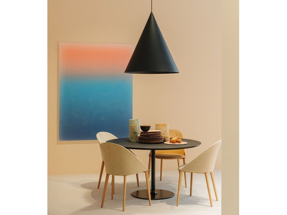 【アルペール/arper / GOODS】のCila Chair / シーラ アームレスチェア 張り込み仕上 木脚 人気、トレンドファッション・服の通販 founy(ファニー) 　シンプル　Simple　ドレス　Dress　ファブリック　Fabric　送料無料　Free Shipping　ホーム・キャンプ・アウトドア・お取り寄せ　Home,Garden,Outdoor,Camping Gear　家具・インテリア　Home Furniture & Interior. Stylish & Functional Living Spaces　チェア・椅子　Chair　ダイニングチェア　Dining Chair　other-4|ID: prp329100003221080 ipo3291000000031492825