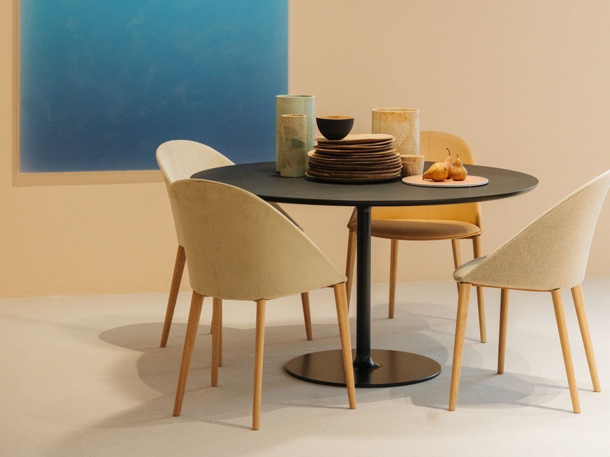 【アルペール/arper / GOODS】のCila Chair / シーラ アームレスチェア 張り込み仕上 木脚 人気、トレンドファッション・服の通販 founy(ファニー) 　シンプル　Simple　ドレス　Dress　ファブリック　Fabric　送料無料　Free Shipping　ホーム・キャンプ・アウトドア・お取り寄せ　Home,Garden,Outdoor,Camping Gear　家具・インテリア　Home Furniture & Interior. Stylish & Functional Living Spaces　チェア・椅子　Chair　ダイニングチェア　Dining Chair　other-5|ID: prp329100003221080 ipo3291000000031492826