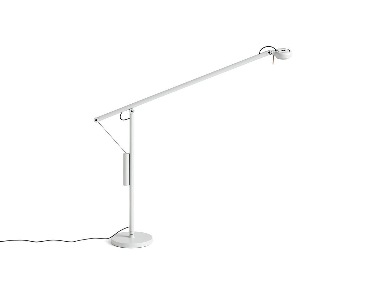 【ヘイ/HAY / GOODS】のFIFTY-FIFTY TABLE LAMP / フィフティフィフティ テーブルランプ 人気、トレンドファッション・服の通販 founy(ファニー) 　テーブル　デスク　バランス　送料無料　Free Shipping　ホーム・キャンプ・アウトドア・お取り寄せ　Home,Garden,Outdoor,Camping Gear　家具・インテリア　Furniture　ライト・照明　Lighting & Light Fixtures　デスクライト・テーブルライト　 other-1|ID: prp329100003231599 ipo3291000000021711829