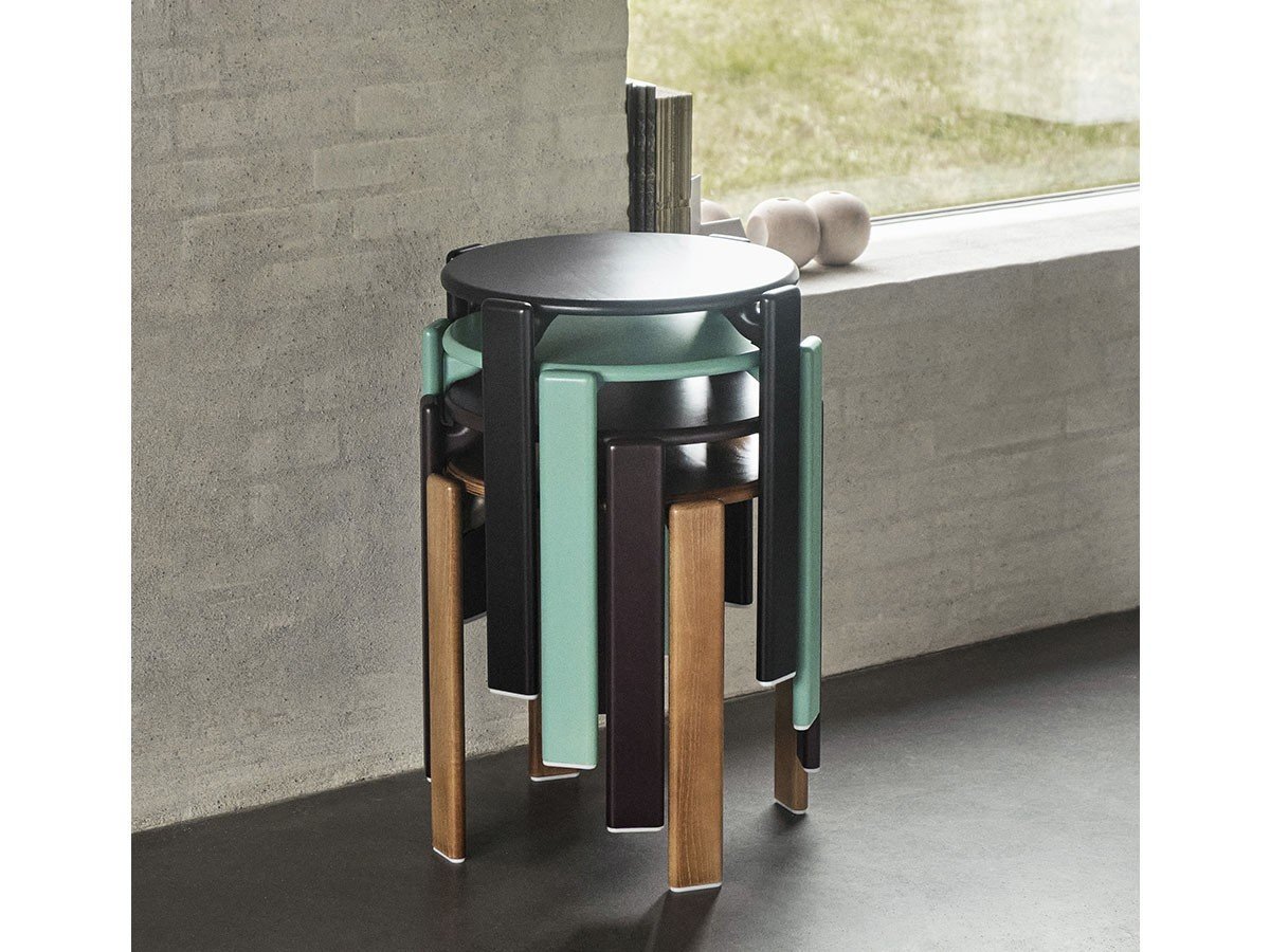 【ヘイ/HAY / GOODS】のREY STOOL / レイ スツール インテリア・キッズ・メンズ・レディースファッション・服の通販 founy(ファニー) 　送料無料　Free Shipping　コレクション　Collection, Seasonal Line　バランス　Balance, Style Balance　ホーム・キャンプ・アウトドア・お取り寄せ　Home Living / Home & Lifestyle / Camping Gear / Outdoor Camping　家具・インテリア　Home Furniture & Interior. Stylish & Functional Living Spaces　チェア・椅子　Seating & Chairs　スツール・バースツール　Stools & Bar Stools　7脚までスタッキング(重ね置き)が可能です。|ID: prp329100003231619 ipo3291000000030256637