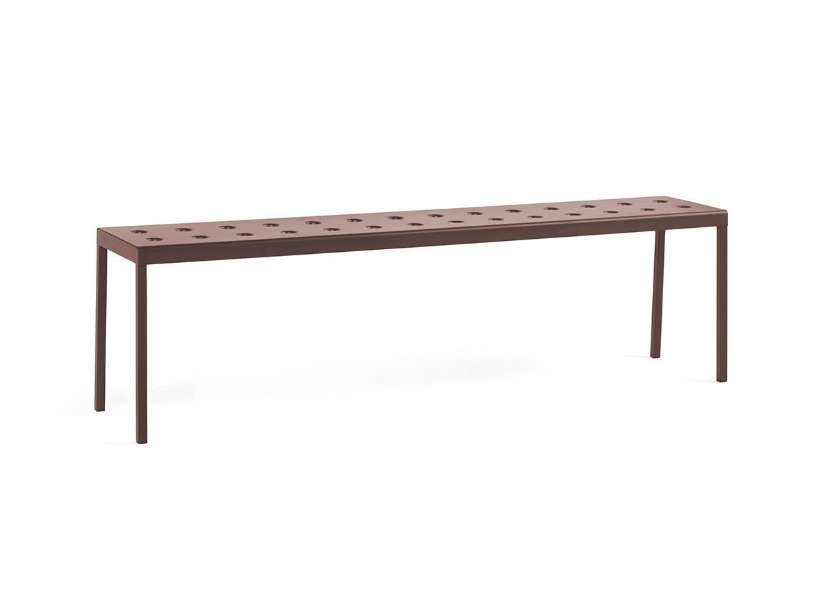 【ヘイ/HAY / GOODS】のBALCONY BENCH / バルコニー ベンチ 幅165.5cm インテリア・キッズ・メンズ・レディースファッション・服の通販 founy(ファニー) 　送料無料　Free Shipping　エレガント 上品　Elegant　シンプル　Simple, Minimal　テーブル　Table, Dining Table　フランス　France, French　ホーム・キャンプ・アウトドア・お取り寄せ　Home Living / Home & Lifestyle / Camping Gear / Outdoor Camping　家具・インテリア　Home Furniture & Interior. Stylish & Functional Living Spaces　チェア・椅子　Seating & Chairs　ダイニングベンチ・玄関ベンチ　Bench & Dining Benches　アイアンレッド|ID: prp329100003231629 ipo3291000000035324353