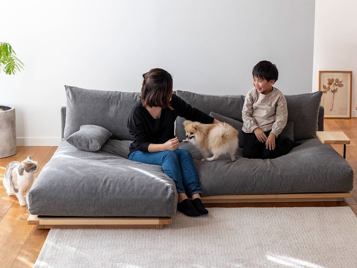 【フミ/Fumi / GOODS】の幸せになるソファ +pet / 幸せになるソファ ワイド + ロング(ペット対応生地) インテリア・キッズ・メンズ・レディースファッション・服の通販 founy(ファニー) 　クッション　Cushion　スウェード　Suede　スマート　Smart　テーブル　Table　フェザー　Feather　フェルト　Felt　ロング　Long　ワイド　Wide　おすすめ　Recommend　ホーム・キャンプ・アウトドア・お取り寄せ　Home,Garden,Outdoor,Camping Gear　家具・インテリア　Furniture　その他 インテリア雑貨、家具　Furniture, Interior, Others　参考イメージ|ID: prp329100003257467 ipo3291000000030254275