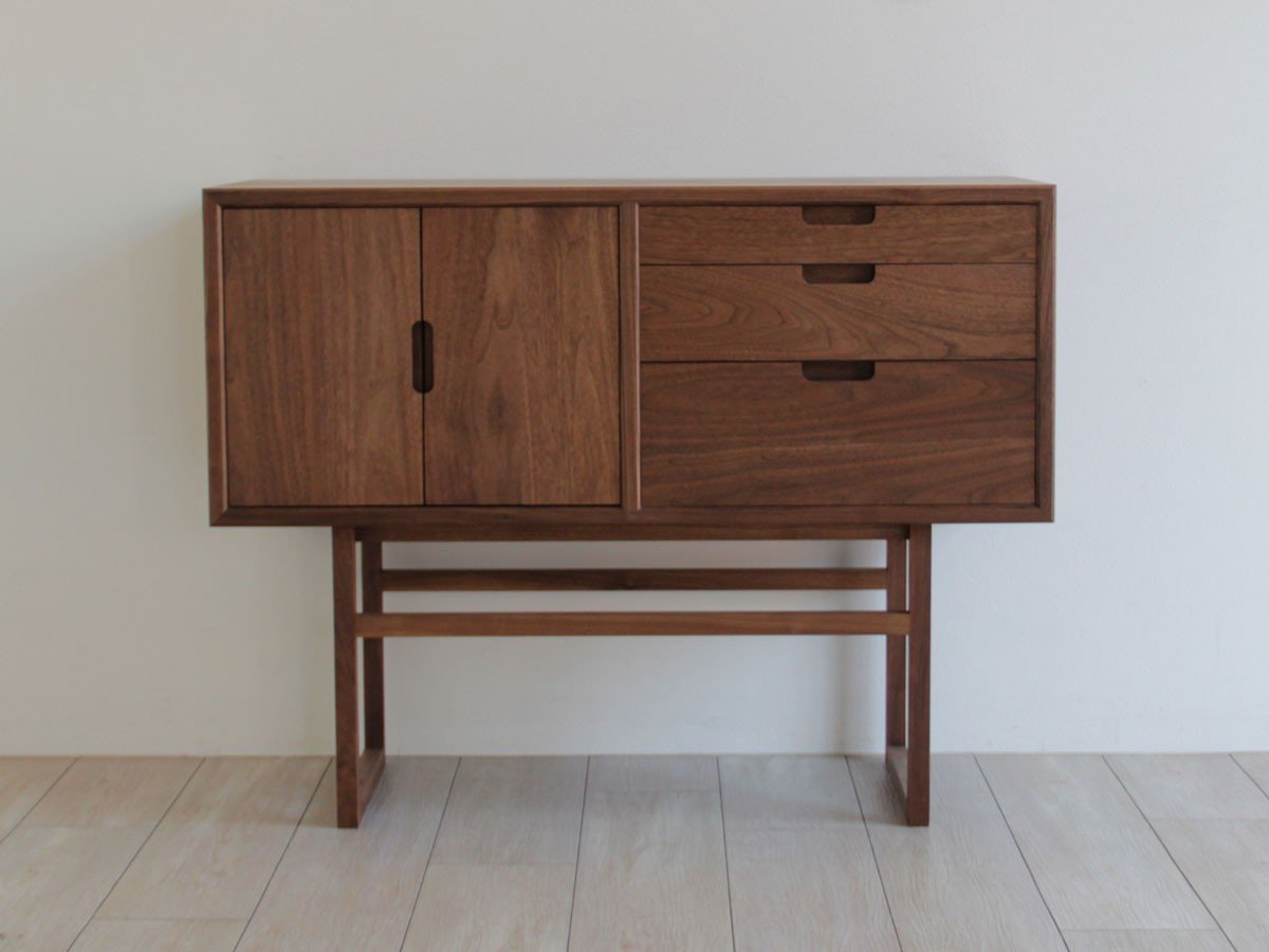 【松井木工/MATSUI MOKKO / GOODS】のsalvia CABINET CHEST / サルビア キャビネットチェスト 人気、トレンドファッション・服の通販 founy(ファニー) 　ヴィンテージ　Vintage　スリム　Slim　チェリー　Cherry　バランス　Balance　フォルム　Form　フレーム　Flame　モダン　Modern　おすすめ　Recommend　ホーム・キャンプ・アウトドア・お取り寄せ　Home,Garden,Outdoor,Camping Gear　家具・インテリア　Furniture　収納家具・キャビネット　Storage Furniture　チェスト　Chest　ホーム・キャンプ・アウトドア・お取り寄せ　Home,Garden,Outdoor,Camping Gear　家具・インテリア　Furniture　収納家具・キャビネット　Storage Furniture　キャビネット　Cabinet　ホーム・キャンプ・アウトドア・お取り寄せ　Home,Garden,Outdoor,Camping Gear　家具・インテリア　Furniture　収納家具・キャビネット　Storage Furniture　サイドボード　Sideboard　 other-1|ID: prp329100003278572 ipo3291000000021943802