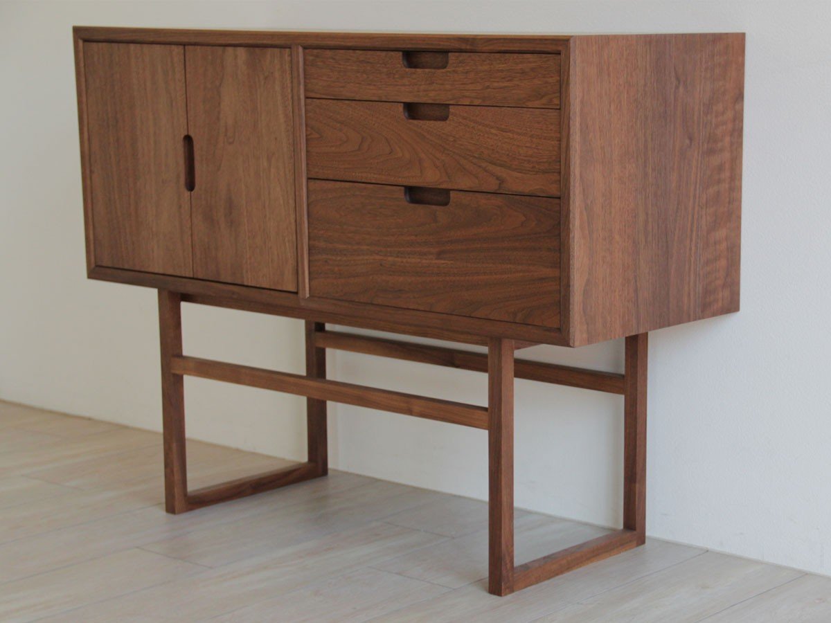【松井木工/MATSUI MOKKO / GOODS】のsalvia CABINET CHEST / サルビア キャビネットチェスト 人気、トレンドファッション・服の通販 founy(ファニー) 　ヴィンテージ　Vintage　スリム　Slim　チェリー　Cherry　バランス　Balance　フォルム　Form　フレーム　Flame　モダン　Modern　おすすめ　Recommend　ホーム・キャンプ・アウトドア・お取り寄せ　Home,Garden,Outdoor,Camping Gear　家具・インテリア　Furniture　収納家具・キャビネット　Storage Furniture　チェスト　Chest　ホーム・キャンプ・アウトドア・お取り寄せ　Home,Garden,Outdoor,Camping Gear　家具・インテリア　Furniture　収納家具・キャビネット　Storage Furniture　キャビネット　Cabinet　ホーム・キャンプ・アウトドア・お取り寄せ　Home,Garden,Outdoor,Camping Gear　家具・インテリア　Furniture　収納家具・キャビネット　Storage Furniture　サイドボード　Sideboard　other-2|ID: prp329100003278572 ipo3291000000031491597