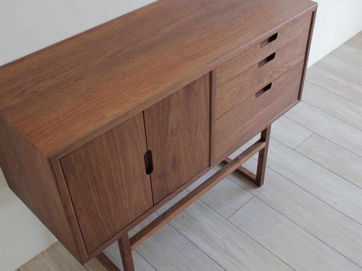 【松井木工/MATSUI MOKKO / GOODS】のsalvia CABINET CHEST / サルビア キャビネットチェスト 人気、トレンドファッション・服の通販 founy(ファニー) 　ヴィンテージ　Vintage　スリム　Slim　チェリー　Cherry　バランス　Balance　フォルム　Form　フレーム　Flame　モダン　Modern　おすすめ　Recommend　ホーム・キャンプ・アウトドア・お取り寄せ　Home,Garden,Outdoor,Camping Gear　家具・インテリア　Furniture　収納家具・キャビネット　Storage Furniture　チェスト　Chest　ホーム・キャンプ・アウトドア・お取り寄せ　Home,Garden,Outdoor,Camping Gear　家具・インテリア　Furniture　収納家具・キャビネット　Storage Furniture　キャビネット　Cabinet　ホーム・キャンプ・アウトドア・お取り寄せ　Home,Garden,Outdoor,Camping Gear　家具・インテリア　Furniture　収納家具・キャビネット　Storage Furniture　サイドボード　Sideboard　other-3|ID: prp329100003278572 ipo3291000000031491598