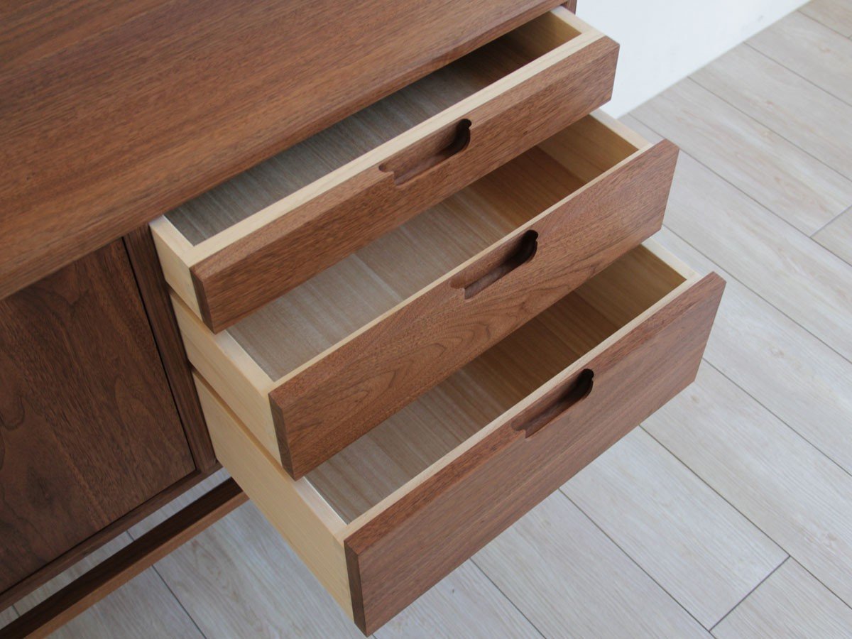 【松井木工/MATSUI MOKKO / GOODS】のsalvia CABINET CHEST / サルビア キャビネットチェスト 人気、トレンドファッション・服の通販 founy(ファニー) 　ヴィンテージ　Vintage　スリム　Slim　チェリー　Cherry　バランス　Balance　フォルム　Form　フレーム　Flame　モダン　Modern　おすすめ　Recommend　ホーム・キャンプ・アウトドア・お取り寄せ　Home,Garden,Outdoor,Camping Gear　家具・インテリア　Furniture　収納家具・キャビネット　Storage Furniture　チェスト　Chest　ホーム・キャンプ・アウトドア・お取り寄せ　Home,Garden,Outdoor,Camping Gear　家具・インテリア　Furniture　収納家具・キャビネット　Storage Furniture　キャビネット　Cabinet　ホーム・キャンプ・アウトドア・お取り寄せ　Home,Garden,Outdoor,Camping Gear　家具・インテリア　Furniture　収納家具・キャビネット　Storage Furniture　サイドボード　Sideboard　other-6|ID: prp329100003278572 ipo3291000000031491601