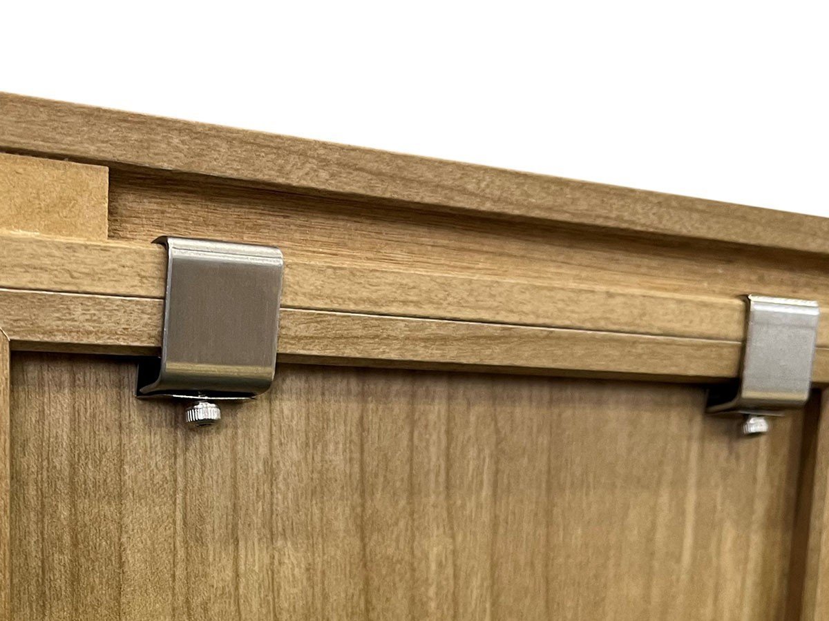【フライミー ベーシック/FLYMEe BASIC / GOODS】のStorage Box + Desk / ストレージボックス コンビネーションE インテリア・キッズ・メンズ・レディースファッション・服の通販 founy(ファニー) 　インナー　Inner　スクエア　Square　スリム　Slim　デスク　Desk　ハーフ　Half　フレーム　Flame　ボックス　Box　送料無料　Free Shipping　ホーム・キャンプ・アウトドア・お取り寄せ　Home,Garden,Outdoor,Camping Gear　家具・インテリア　Furniture　収納家具・キャビネット　Storage Furniture　天板背面には溝があり、付属の連結金具でボックスと挟んで固定する仕様となっています。|ID: prp329100003294844 ipo3291000000030252122