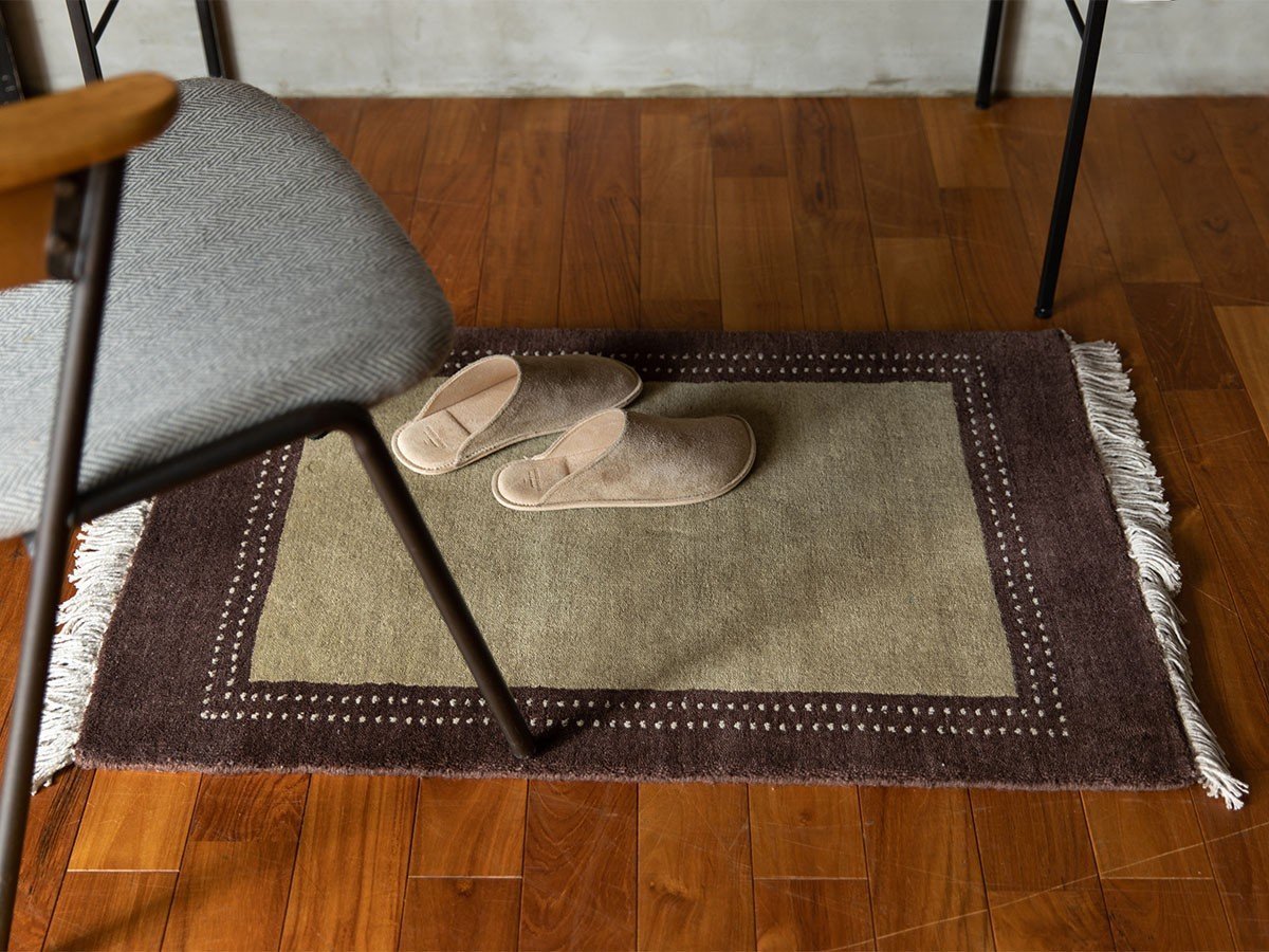 【アデペシュ/a.depeche / GOODS】のpell wool rug chhuh 600 / ペル ウールラグ チェー 600 人気、トレンドファッション・服の通販 founy(ファニー) 　インド　India　クッション　Cushion　ドット　Dot　フリンジ　Fringe　モダン　Modern　冬　Winter　送料無料　Free Shipping　夏　Summer　ホーム・キャンプ・アウトドア・お取り寄せ　Home,Garden,Outdoor,Camping Gear　家具・インテリア　Home Furniture & Interior. Stylish & Functional Living Spaces　その他 インテリア雑貨、家具　Furniture, Interior, Others　other-3|ID: prp329100003300477 ipo3291000000031491290