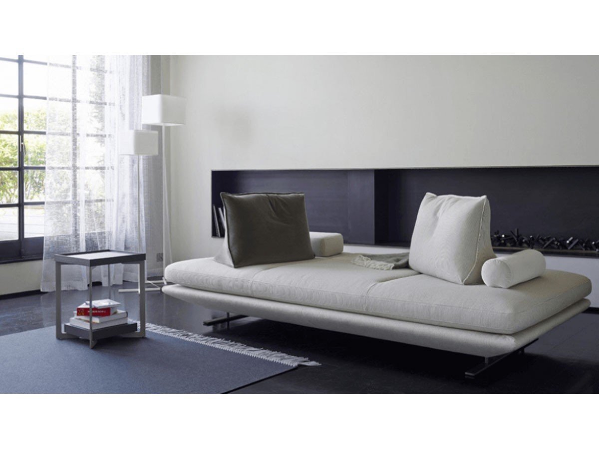 【リーン ロゼ/ligne roset / GOODS】のROSETPrado / ロゼプラド アームクッション 人気、トレンドファッション・服の通販 founy(ファニー) 　送料無料　Free Shipping　クッション　Cushion　シンプル　Simple　フォーム　Form　フラット　Flat　ホーム・キャンプ・アウトドア・お取り寄せ　Home,Garden,Outdoor,Camping Gear　家具・インテリア　Furniture　その他 インテリア雑貨、家具　Furniture, Interior, Others　other-5|ID: prp329100003311512 ipo3291000000031491124