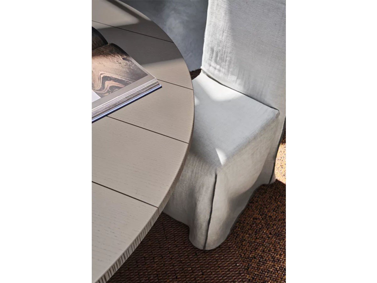 【ジェルバゾーニ/GERVASONI / GOODS】のGhost 23 Chair / ゴースト 23 チェア(リノビアンコ) 人気、トレンドファッション・服の通販 founy(ファニー) 　エレガント 上品　Elegant　シンプル　Simple, Minimal　フォーム　Form　リネン　Linen, Linen Fabric　送料無料　Free Shipping　ホーム・キャンプ・アウトドア・お取り寄せ　Home Living / Home & Lifestyle / Camping Gear / Outdoor Camping　家具・インテリア　Home Furniture & Interior. Stylish & Functional Living Spaces　チェア・椅子　Seating & Chairs　ダイニングチェア・木製チェア　Dining Chairs　other-5|ID: prp329100003311516 ipo3291000000031491138